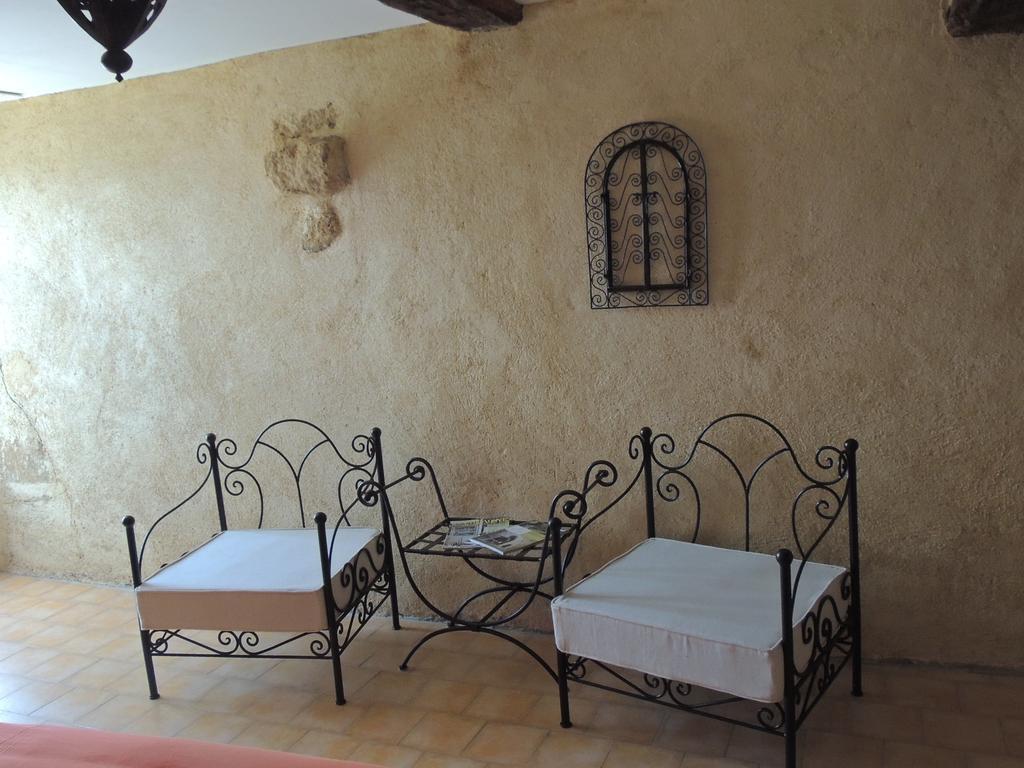 Hôtel Le Mas d'Anjou à Tigné Extérieur photo